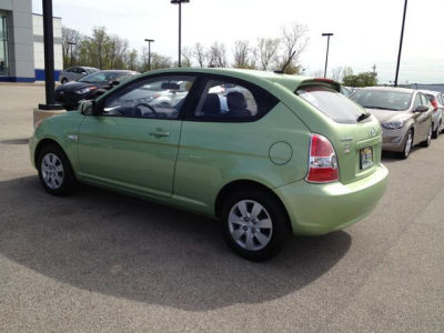 2010 Hyundai Accent  GS