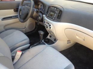2011 Hyundai Accent  GLS