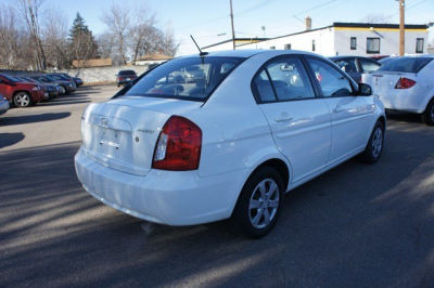 2011 Hyundai Accent GLS
