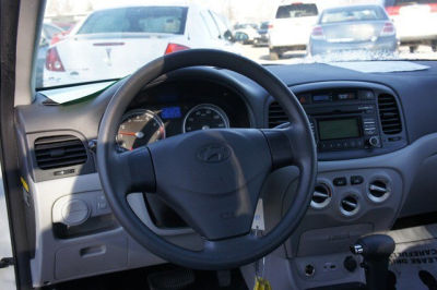 2011 Hyundai Accent GLS