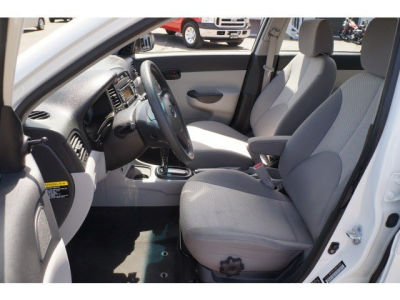 2011 Hyundai Accent  GLS