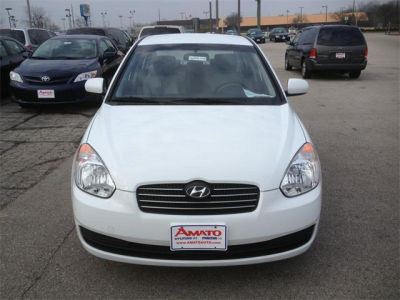 2011 Hyundai Accent  GLS