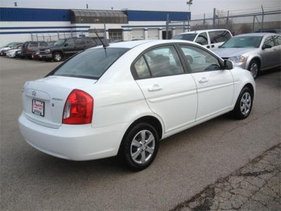 2011 Hyundai Accent  GLS