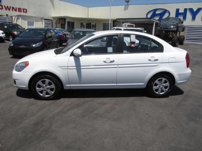 2011 Hyundai Accent  GLS