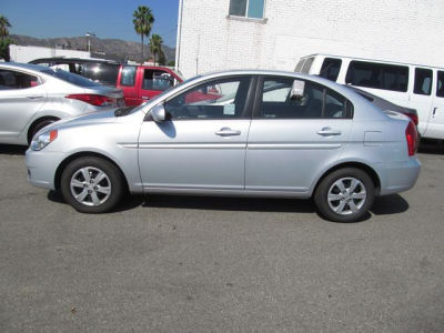 2011 Hyundai Accent  GLS