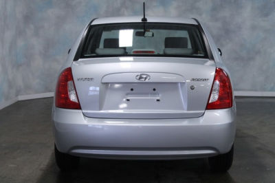 2011 Hyundai Accent GLS