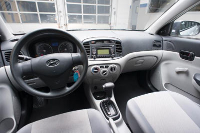 2010 Hyundai Accent  GLS