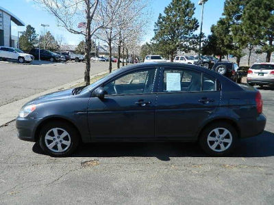2011 Hyundai Accent  GLS