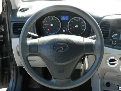 2011 Hyundai Accent  GLS