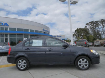 2011 Hyundai Accent GLS