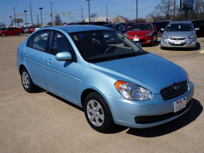 2011 Hyundai Accent  GLS