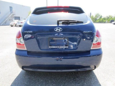 2011 Hyundai Accent  GS