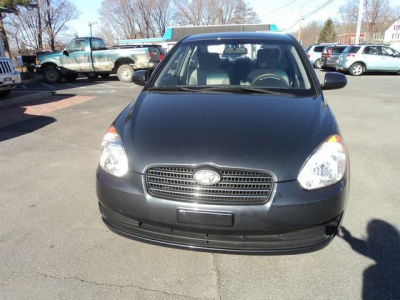 2011 Hyundai Accent  GLS