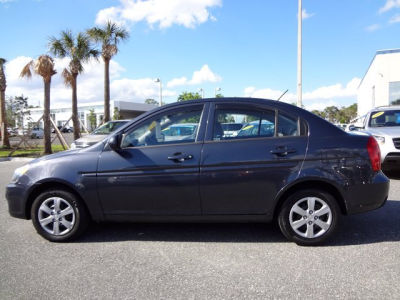 2011 Hyundai Accent  GLS