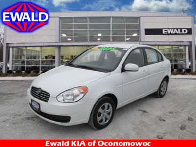 2011 Hyundai Accent  GLS