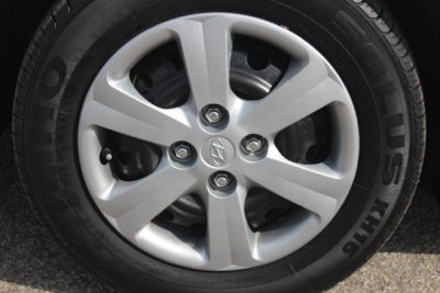 2011 Hyundai Accent  GLS