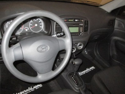 2010 Hyundai Accent