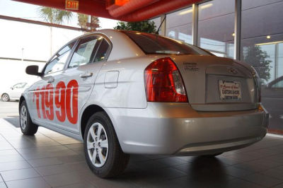 2010 Hyundai Accent  GLS