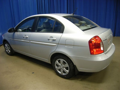 2008 Hyundai Accent  GLS