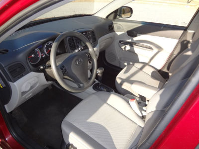 2011 Hyundai Accent GLS