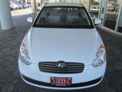 2011 Hyundai Accent  GLS