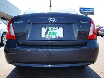 2009 Hyundai Accent  GLS