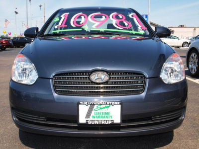2009 Hyundai Accent  GLS