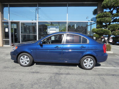 2010 Hyundai Accent  GLS