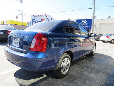 2010 Hyundai Accent  GLS