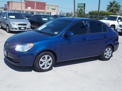 2011 Hyundai Accent  GLS