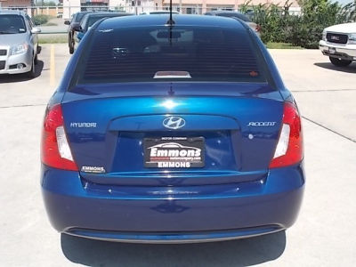 2011 Hyundai Accent  GLS
