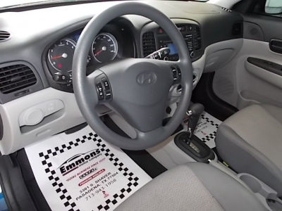 2011 Hyundai Accent  GLS