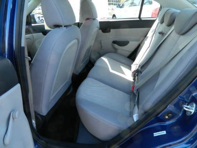 2011 Hyundai Accent  GLS