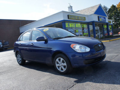 2011 Hyundai Accent  GLS