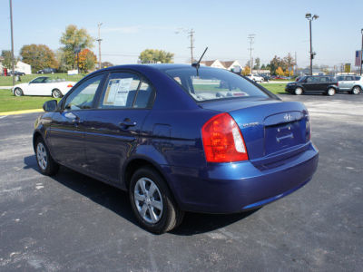 2011 Hyundai Accent GLS