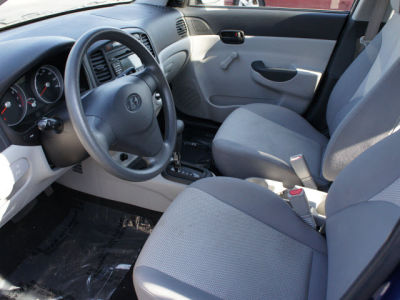 2011 Hyundai Accent GLS