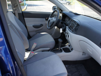 2011 Hyundai Accent GLS