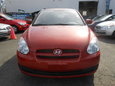 2010 Hyundai Accent Blue