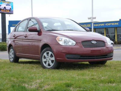 2011 Hyundai Accent  GLS