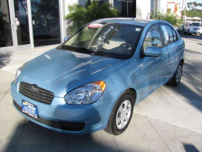 2010 Hyundai Accent  GLS