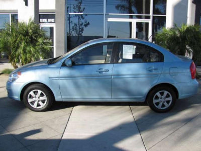 2010 Hyundai Accent  GLS