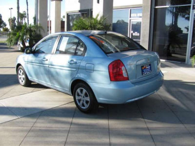 2010 Hyundai Accent  GLS
