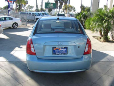 2010 Hyundai Accent  GLS