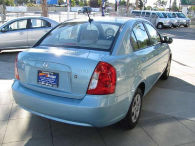 2010 Hyundai Accent  GLS
