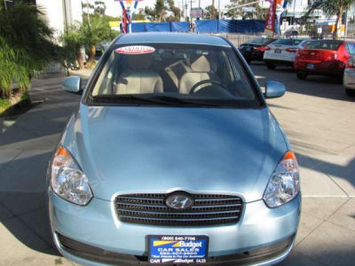 2010 Hyundai Accent  GLS