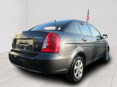 2011 Hyundai Accent  GLS