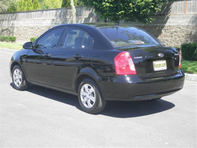 2009 Hyundai Accent  GLS