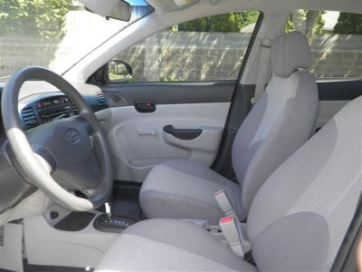 2009 Hyundai Accent  GLS