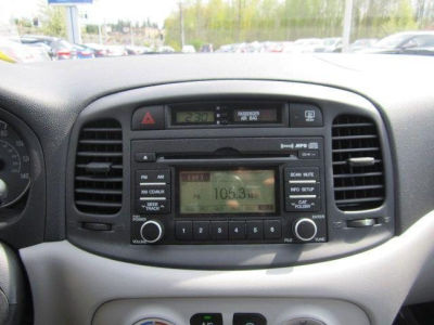 2009 Hyundai Accent  GS