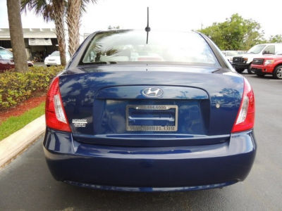 2011 Hyundai Accent GLS